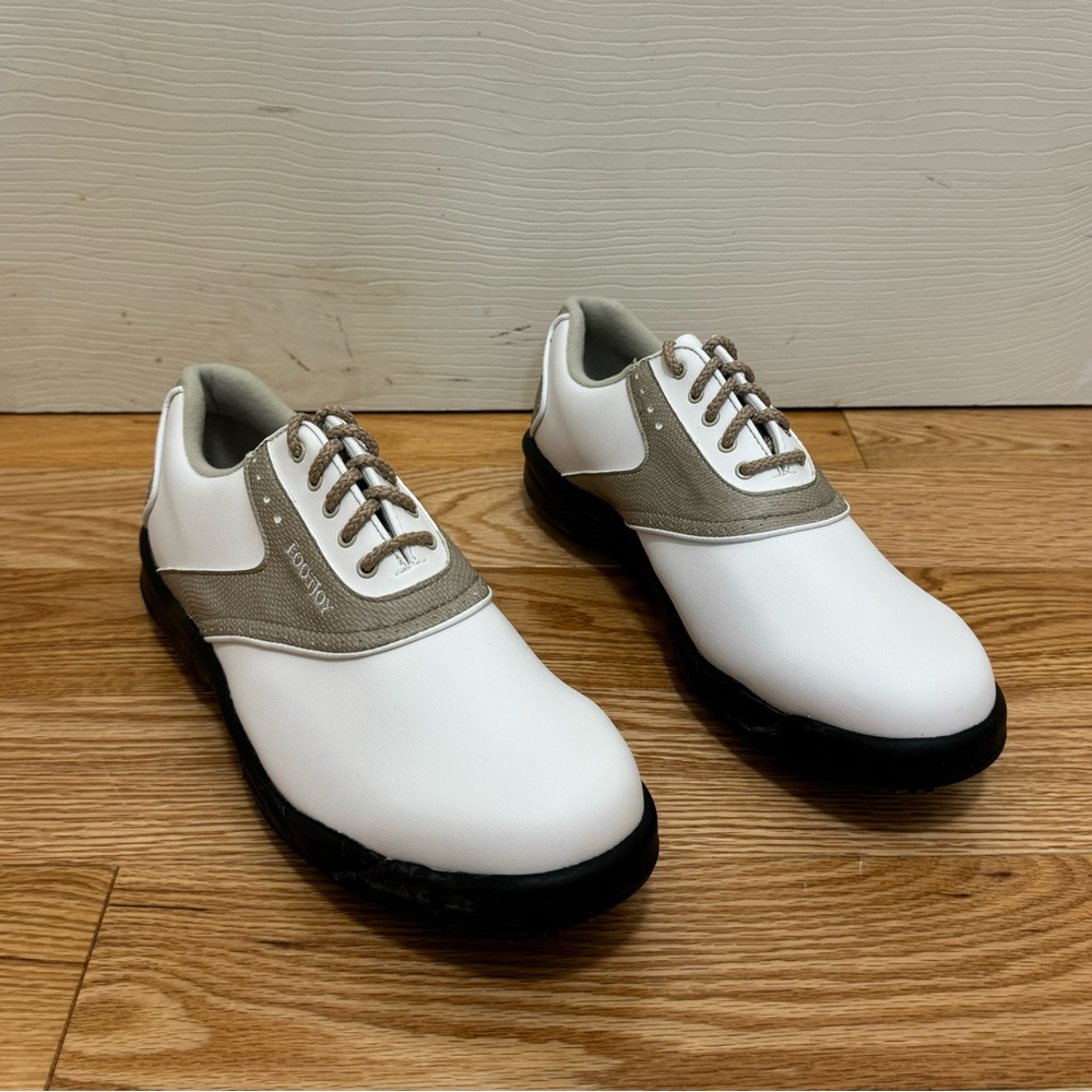 Footjoy Green Joys Women’s Golf Shoes Soft Spike Size 8.5M NICE!!